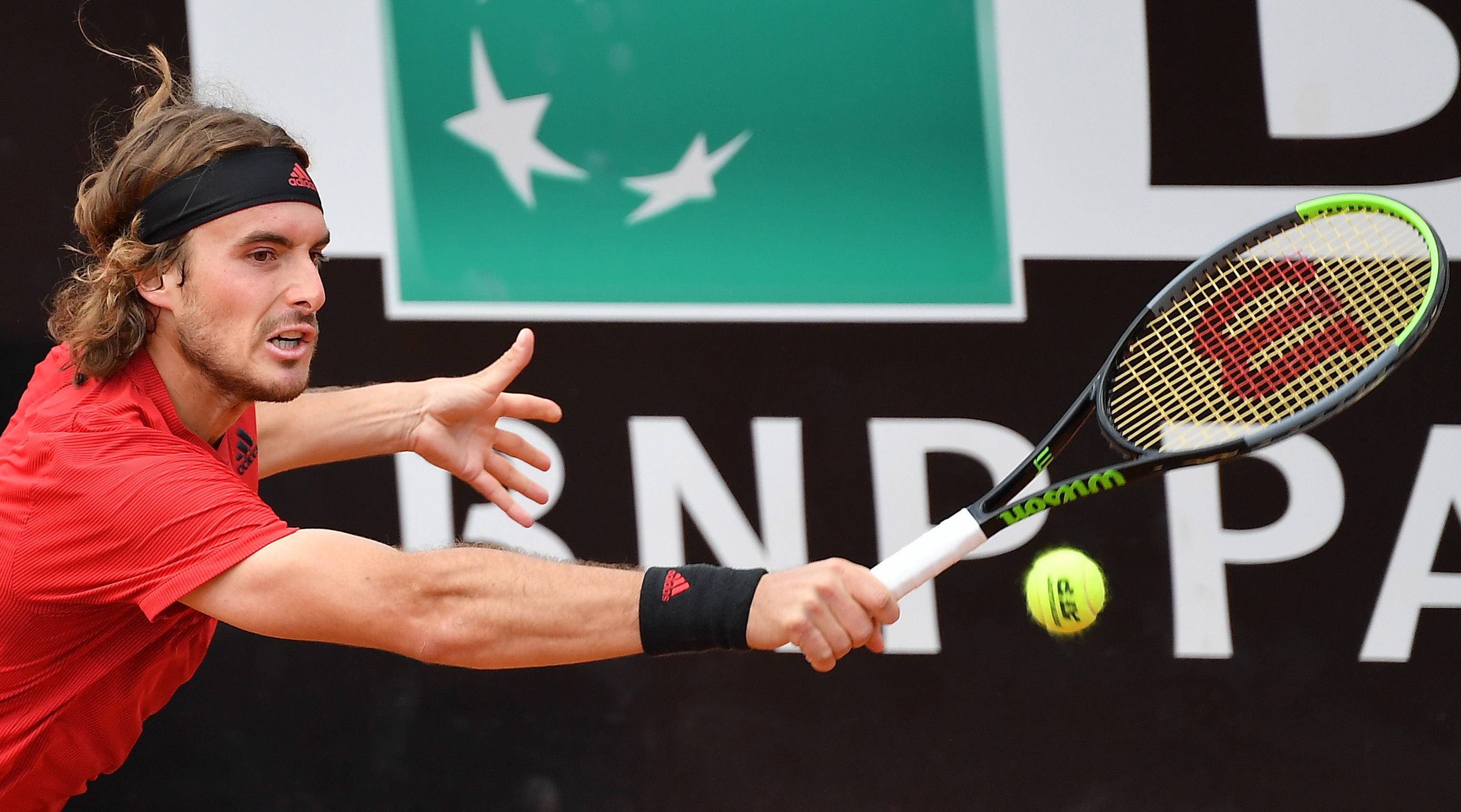 爱游戏官方入口-戴维斯杯绝杀年终总决赛，西西帕斯带队取胜