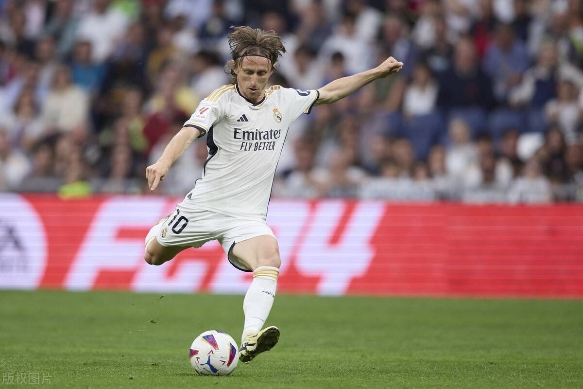 爱游戏娱乐-马德里竞技翻盘尤文，莫德里奇高光表现