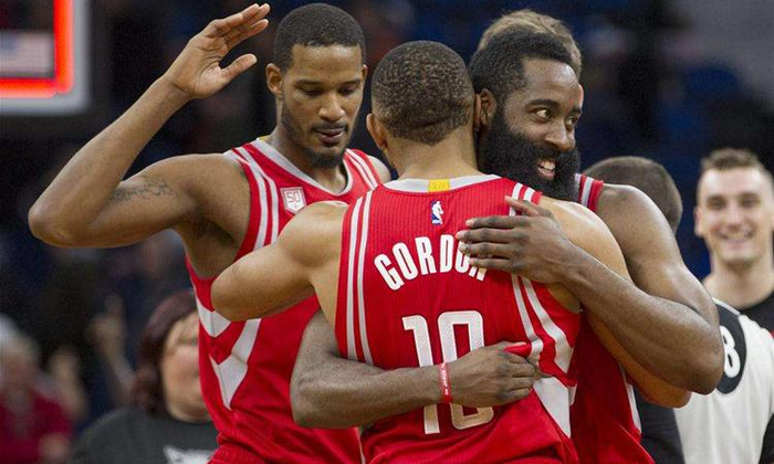 爱游戏-新疆队轻取雷霆，乔治带队取胜