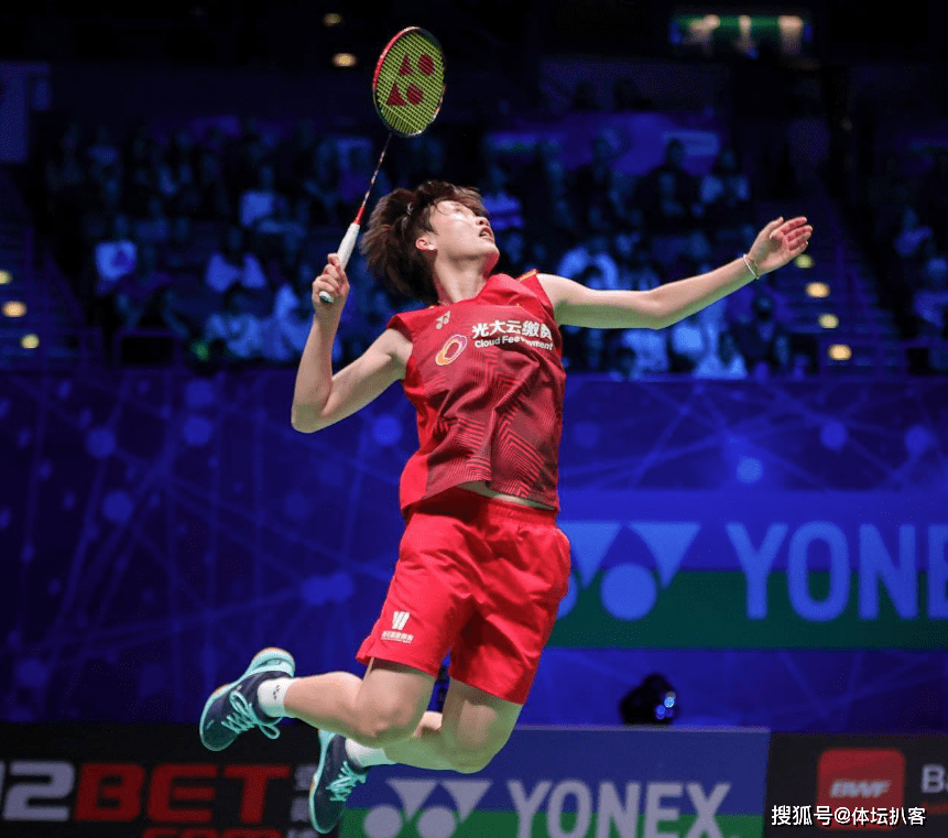 爱游戏官网-中国队翻盘日本队,李梓嘉刷新纪录