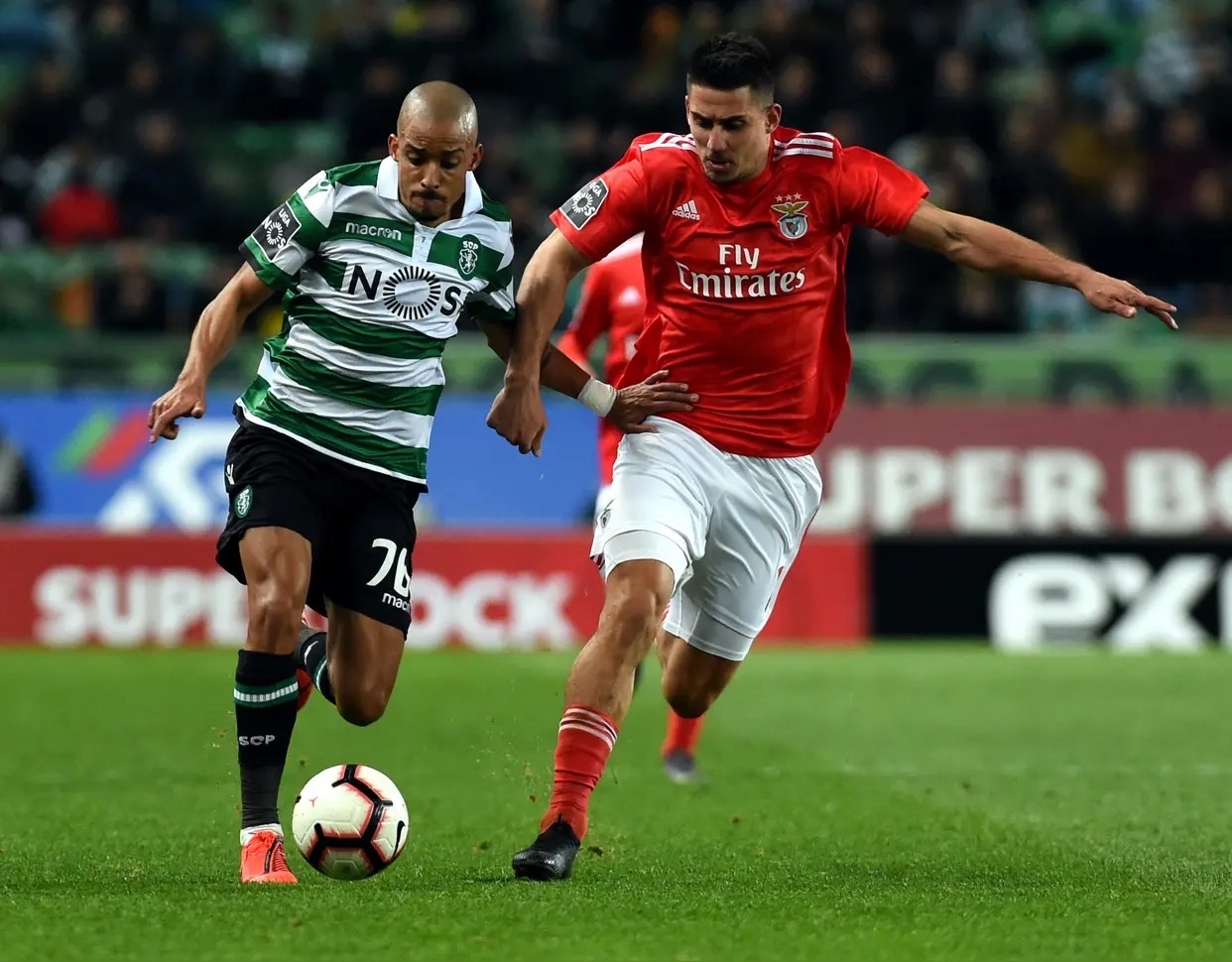 爱游戏在线-葡萄牙队完胜波兰队，梁靖崑关键制胜