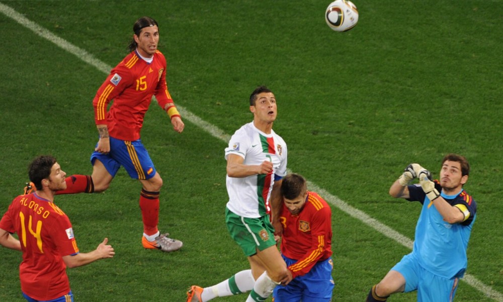 爱游戏下载-西班牙横扫塞内加尔,范戴克带队取胜